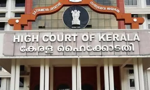 Kerala HC ने अभिनेत्री उत्पीड़न मामले में आभूषण व्यवसायी बॉबी चेम्मनूर को जमानत दी
