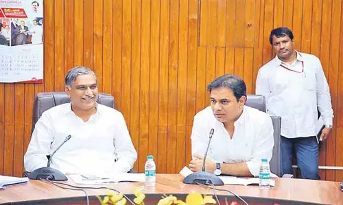 KTR, हरीश राव हैदराबाद में नजरबंद, कौशिक रेड्डी को जमानत मिली