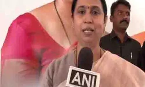 Belagavi: मंत्री हेब्बालकर दुर्घटना में घायल, मामूली चोटें आईं Belagavi: मंत्री हेब्बालकर दुर्घटना में घायल, मामूली चोटें आईं