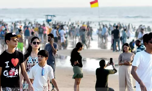 Tourism Minister: गोवा में 2024 में 1.4 करोड़ पर्यटकों के साथ रिकॉर्ड पर्यटक वृद्धि देखी Tourism Minister: गोवा में 2024 में 1.4 करोड़ पर्यटकों के साथ रिकॉर्ड पर्यटक वृद्धि देखी