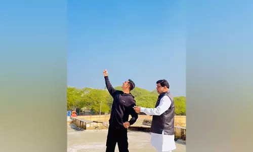 Akshay Kumar ने भूत बांग्ला के सेट पर मकर संक्रांति मनाई