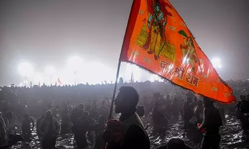 MahaKumbh: मकर संक्रांति पर अब तक 25 मिलियन श्रद्धालुओं ने संगम में लगाई पवित्र डुबकी