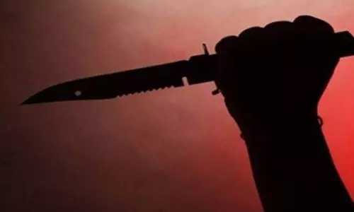 बहन की रील पर कमेंट देखकर भाई को आया गुस्सा, चल गया चाकू