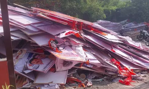 Dombivli: अवैध होर्डिंग्स लगाने वाले प्रतिष्ठानों के खिलाफ आपराधिक मामला दर्ज