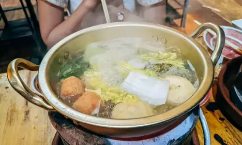 Lifestyle: ठंड के मौसम में आपको गर्माहट देने के लिए स्वादिष्ट गोभी का सूप