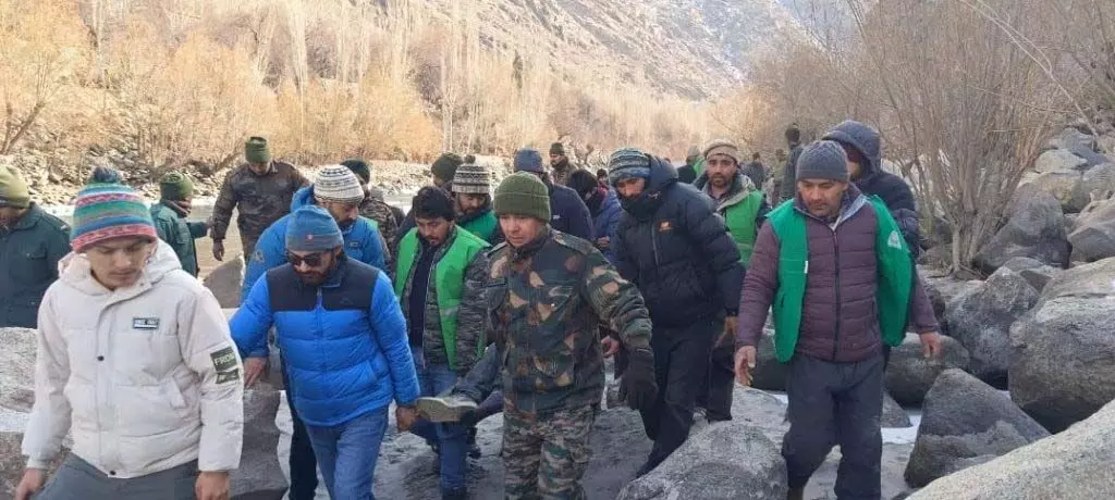 Ladakh में सड़क दुर्घटना में 5 की मौत, 2 घायल