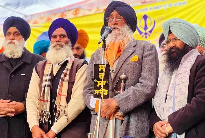 Punjab: 3 अकाली दल की नजर पंथिक जगह हथियाने पर