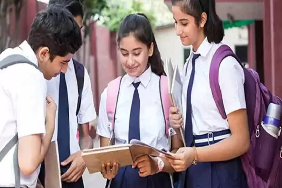 CBSE, ICSE स्कूलों की देखरेख लेटर एजुकेशन ऑफिस द्वारा की