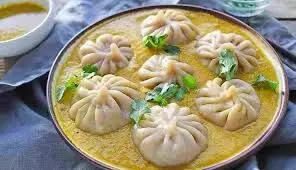 Jhol Momos ट्राई करें नेपाल की फेमस डिश