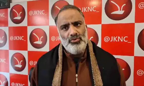उमर सरकार श्रीनगर के लोगों को बेहतरीन चिकित्सा सुविधा उपलब्ध कराने के लिए प्रतिबद्ध: Salman Sagar