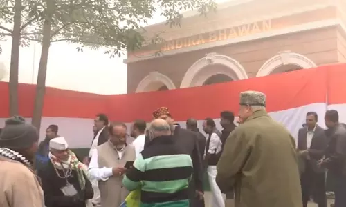 सोनिया गांधी कांग्रेस के नए मुख्यालय का करेंगी उद्घाटन, नेताओं का पहुंचना शुरू