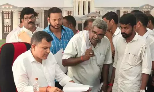 Karnataka: सांसद ब्रिजेश चौटा ने कड़ाबा में सोलर पार्क के लिए जोर दिया Karnataka: सांसद ब्रिजेश चौटा ने कड़ाबा में सोलर पार्क के लिए जोर दिया