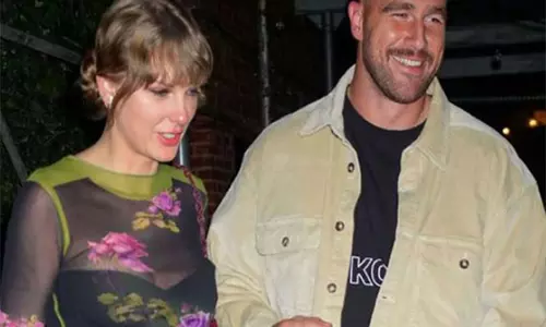 ट्रैविस केल्से ने Taylor Swift के नए संगीत की झलक दिखाई
