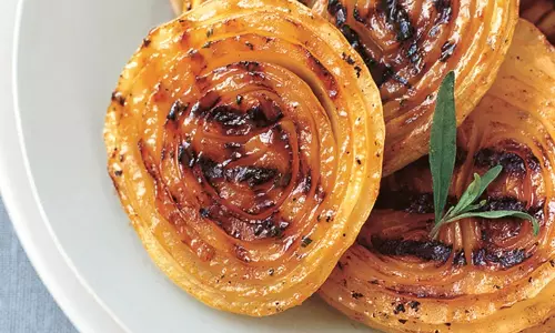BBQ प्याज स्टेक रेसिपी