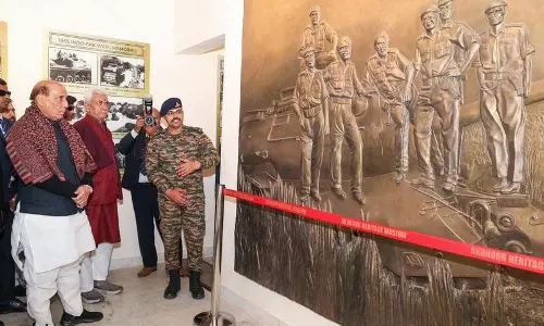 सशस्त्र बल हमारी रीढ़: L-G Sinha ने पूर्व सैनिक दिवस पर कहा सशस्त्र बल हमारी रीढ़: L-G Sinha ने पूर्व सैनिक दिवस पर कहा