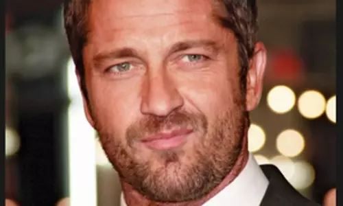 Gerard Butler ने कहा-‘300’ की शूटिंग के दौरान ‘हर दिन’ किसी को अस्पताल ले जाया जाता था Gerard Butler ने कहा-‘300’ की शूटिंग के दौरान ‘हर दिन’ किसी को अस्पताल ले जाया जाता था