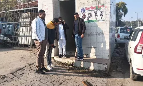 Haryana : नगर निगम अधिकारियों ने सार्वजनिक शौचालयों का निरीक्षण किया Haryana : नगर निगम अधिकारियों ने सार्वजनिक शौचालयों का निरीक्षण किया
