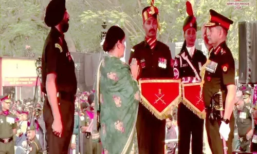 Pune: भारतीय सेना ने मनाया 77वां सेना दिवस, 52 प्रतिष्ठित पुरस्कार प्रदान किए गए