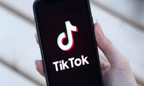 TikTok की कार्यकारी अधिकारी ने चीन की समाजवादी व्यवस्था का समर्थन करने के लिए जबरन शपथ लेने का आरोप लगाया