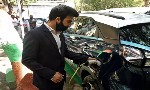 निकट से मध्यम अवधि में भारत में हाइब्रिड ऑटो का प्रसार EV से अधिक होगा- रिपोर्ट निकट से मध्यम अवधि में भारत में हाइब्रिड ऑटो का प्रसार EV से अधिक होगा- रिपोर्ट