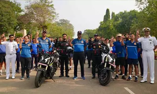 भारतीय नौसेना की डेयर स्क्वायर रैली अयोध्या जाते समय Bhubaneswar में रुकी भारतीय नौसेना की डेयर स्क्वायर रैली अयोध्या जाते समय Bhubaneswar में रुकी