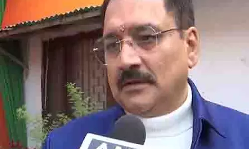 AAP और कांग्रेस दिल्ली को लूटने में एक-दूसरे के पूरक: वीरेंद्र सचदेवा AAP और कांग्रेस दिल्ली को लूटने में एक-दूसरे के पूरक: वीरेंद्र सचदेवा
