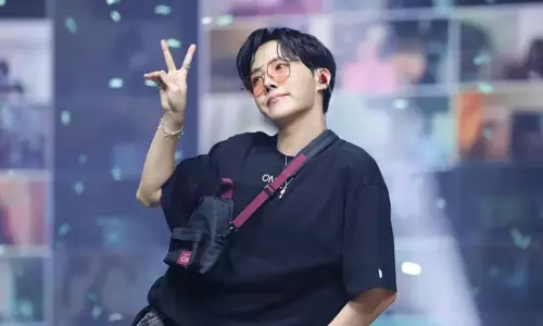 Hope On The Stage: बीटीएस के जे होप ने अपने पहले सोलो वर्ल्ड टूर की घोषणा की Hope On The Stage: बीटीएस के जे होप ने अपने पहले सोलो वर्ल्ड टूर की घोषणा की
