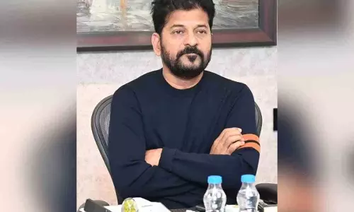 Telangana CM ने RSS प्रमुख की ‘सच्ची आजादी’ वाली टिप्पणी के खिलाफ कार्रवाई की मांग की