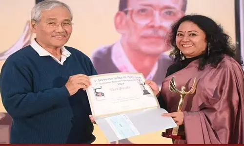 Assam: शर्मिष्ठा चक्रवर्ती ने जीता सर्वश्रेष्ठ अभिनेत्री का पुरस्कार