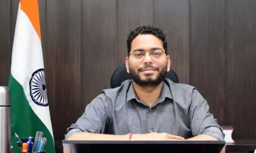 प्रशासनिक कामकाज का आकलन करने के लिए DC ने बिश्नाह का दौरा किया