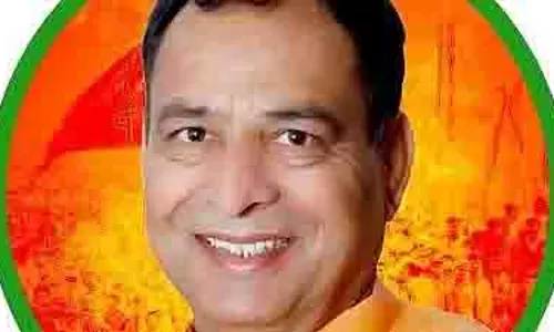 Haryana भाजपा प्रमुख के खिलाफ सामूहिक बलात्कार मामले में एफआईआर, कांग्रेस ने कहा-प्रधानमंत्री को जवाब देना चाहिए Haryana भाजपा प्रमुख के खिलाफ सामूहिक बलात्कार मामले में एफआईआर, कांग्रेस ने कहा-प्रधानमंत्री को जवाब देना चाहिए