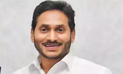 Jagan लंदन में बेटी के ग्रेजुएशन समारोह में शामिल होंगे