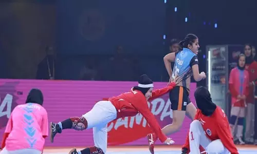 Kho-Kho World Cup: ईरान पर शानदार जीत के साथ भारतीय महिला टीम क्वार्टर फाइनल में पहुंची Kho-Kho World Cup: ईरान पर शानदार जीत के साथ भारतीय महिला टीम क्वार्टर फाइनल में पहुंची