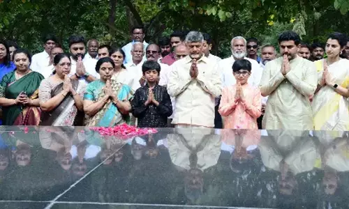 AP CM ने आर्थिक विकास के लिए एक परिवार - एक उद्यमी नीति शुरू की