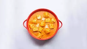 Shahi Paneer  : मिनटों में बनकर तैयार हो जाएगा, नोट कर लें ये आसान रेसिपी