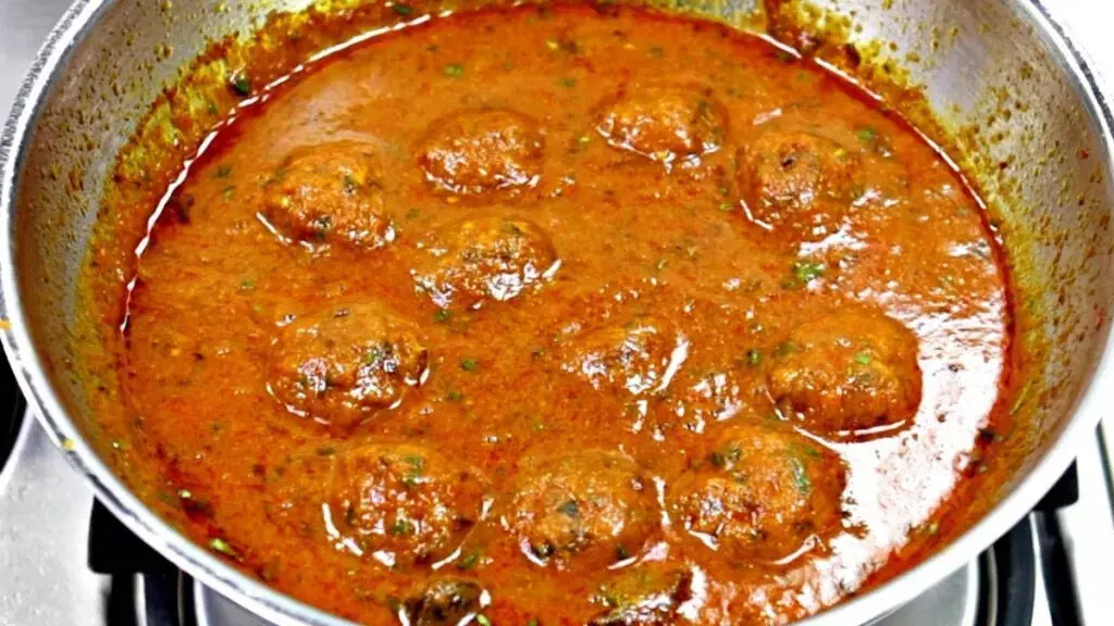 Cabbage Kofta Recipe: सेहत के लिए फायदेमंद हैं गोभी के कोफ्ते