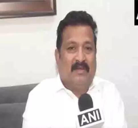 सैफ अली खान पर हमले के बाद Maharashtra कांग्रेस के अतुल पाटिल ने गृह मंत्री और सरकार को घेरा