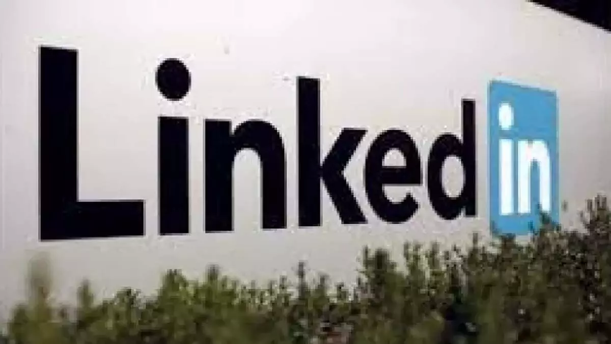 LinkedIn ने नौकरी चाहने वालों और भर्ती करने वालों के लिए नया AI फीचर पेश किया