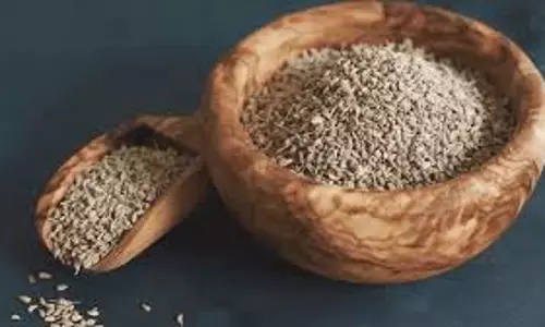 Health: रोज खाना खाने के बाद पिएं ये 2 देसी चीजें, मिनटों में पच जाएगा खाना