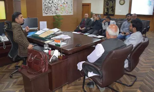 जन शिकायतों के समाधान के लिए झज्जर DC ने कर्मचारियों से प्रभावी समन्वय स्थापित करने को कहा