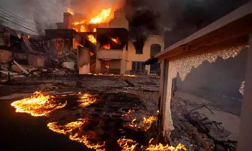 यूट्यूब, गूगल ने Los Angeles में आग से राहत के लिए 15 मिलियन अमेरिकी डॉलर का दान दिया
