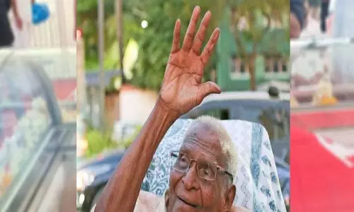 Kerala :  मेडिकल कॉलेज को दान करने के खिलाफ बेटी की याचिका खारिज की