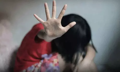 गुरु-शिष्य का रिश्ता शर्मसार, प्रिंसिपल ने छात्रा के साथ की गंदी हरकत