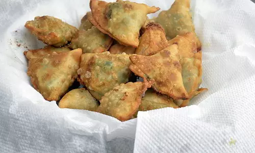 पालक सब्जी समोसा रेसिपी