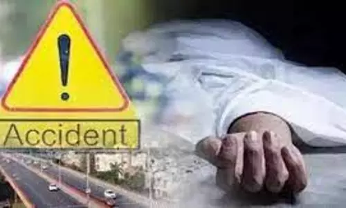 Bihar: पिकअप की टक्कर से दंपती की मौत,  लोगों ने किया जाम
