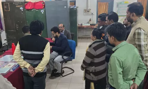 कृषि विभाग कार्यालय में हड़कंप, कलेक्टर ने सुबह 10 बजे खुद कर्मचारियों की ली हाजिरी