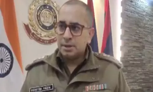 Delhi Police ने विकासपुरी इलाके से बांग्लादेशी ट्रांसजेंडर को पकड़ा