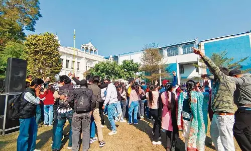 Haryana : कैम्पस नोट्स लोहड़ी उत्साह के साथ मनाई गई