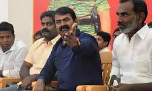 Chennai : घेराबंदी की धमकी के बाद सीमन के घर पर पुलिस तैनात Chennai : घेराबंदी की धमकी के बाद सीमन के घर पर पुलिस तैनात