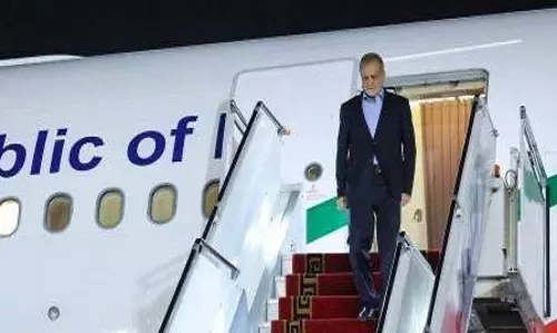 President पेजेशकियन राजकीय यात्रा पर ताजिकिस्तान पहुंचे President पेजेशकियन राजकीय यात्रा पर ताजिकिस्तान पहुंचे